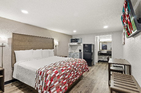 Red Roof Inn Wytheville - Bedroom