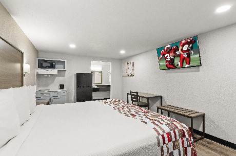 Red Roof Inn Wytheville - Bedroom