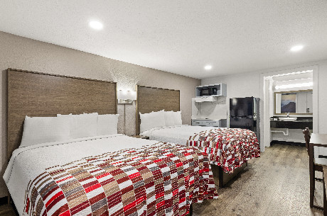 Red Roof Inn Wytheville - Bedroom