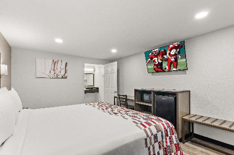 Red Roof Inn Wytheville - Bedroom