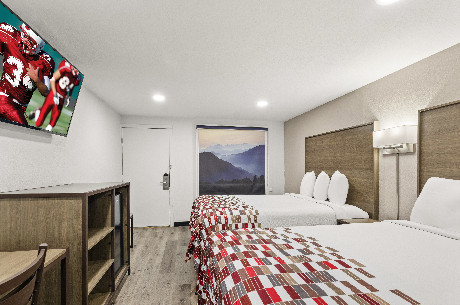 Red Roof Inn Wytheville - Bedroom